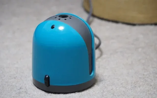 Image of other mosquito repellent types, such as plug-in electric units and portable devices.