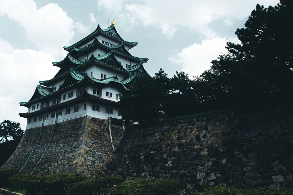 Nagoya Castle view popular among foreigners