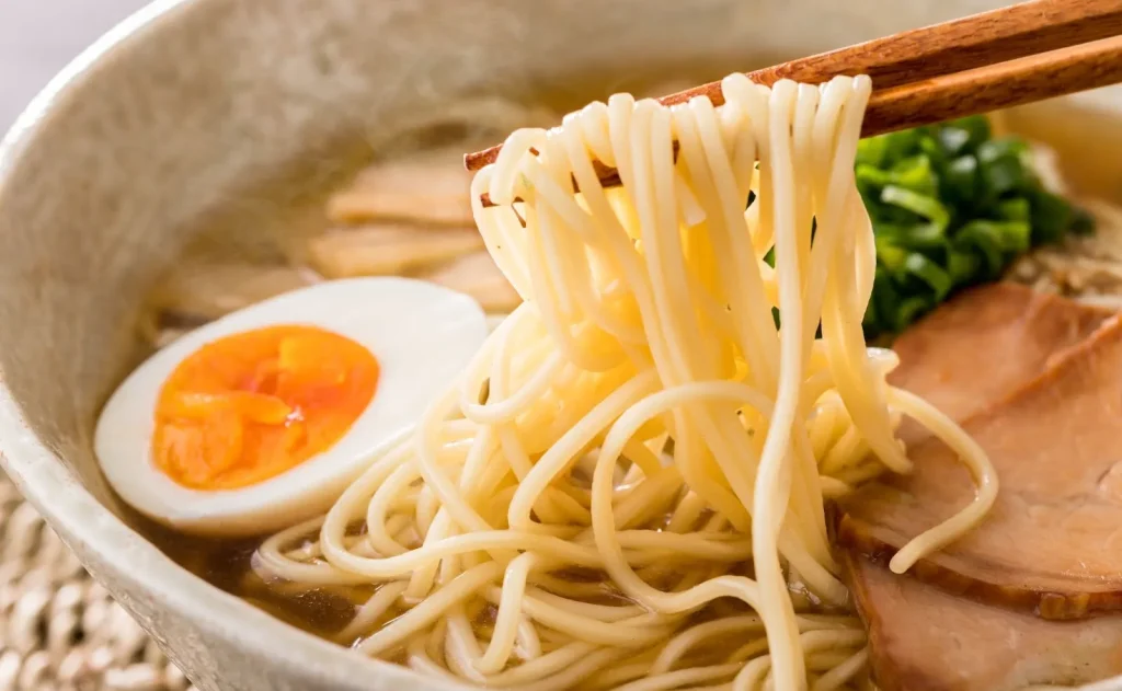 Image of a bowl of Halal-friendly Japanese ramen.