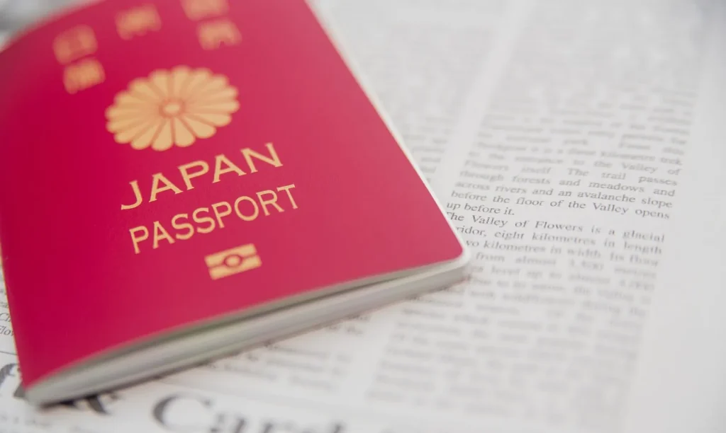 Image showing a list of countries with different visa requirements for entry into Japan.